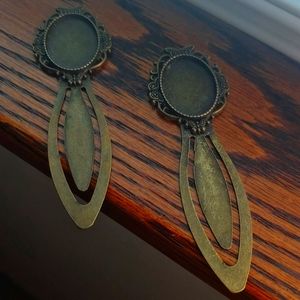 2 vintage bookmarks